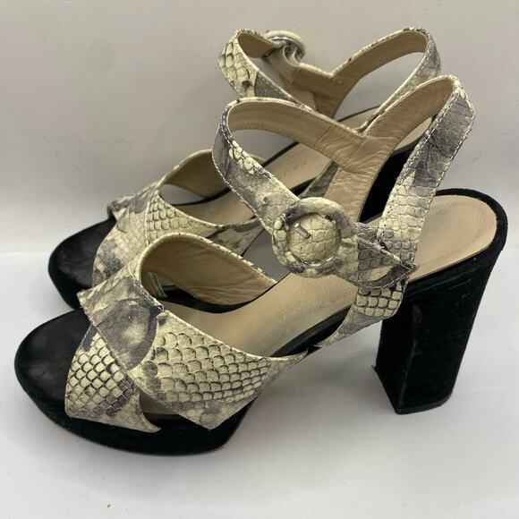 Moda Di Fausto Off White Black Platform Sandals Sz 6.5 - Picture 1 of 6